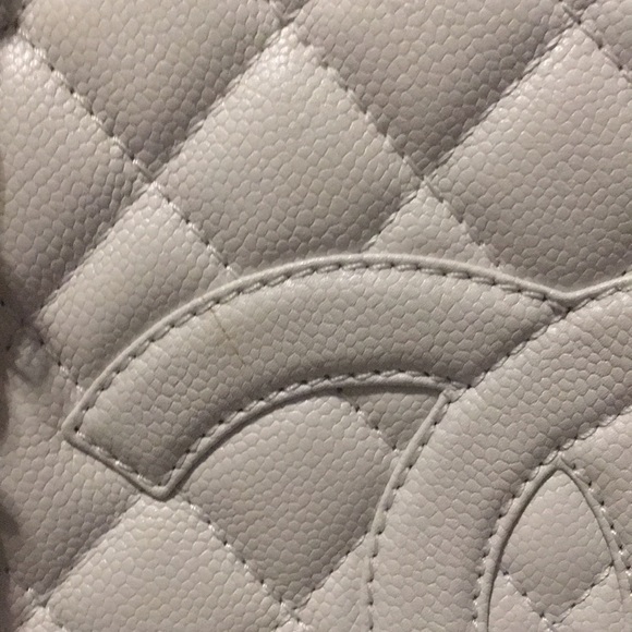 Chanel - Picture 4 of 6